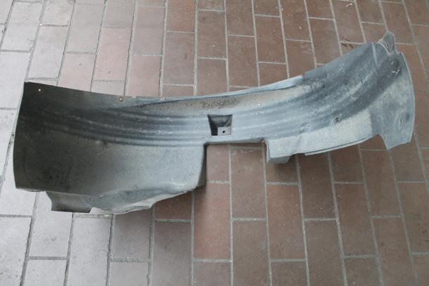 Foto: RADHAUSSCHALE/ INNENRADHAUS VORN LINKS ( VOR FACELIFT ) eines Opel Vectra 2.0 DTI Caravan