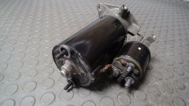 Foto: ANLASSER / STARTER  BOSCH eines Opel Vectra 2.0 DTI Caravan