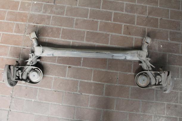 Foto: HINTERACHSE eines Hyundai i10 1.1
