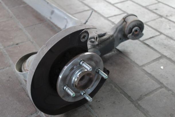 Foto: HINTERACHSE eines Hyundai i10 1.1