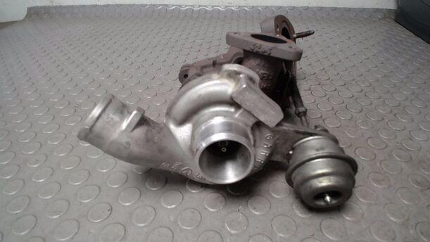 Foto: TURBOLADER eines Opel Vectra 2.0 DTI Caravan