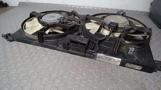 Foto: ELEKTROLÜFTER eines Opel Vectra 2.0 DTI Caravan GL