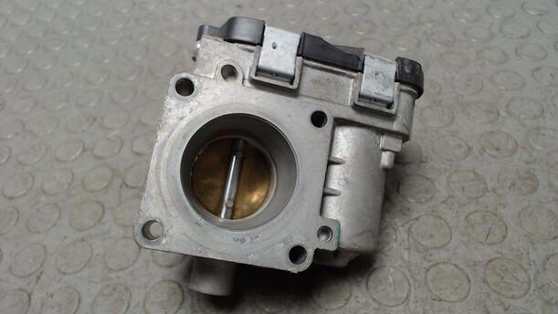 Foto: DROSSELKLAPPENSTUTZEN  MAGNETI MARELLI eines Fiat Punto 1.2 8V GL