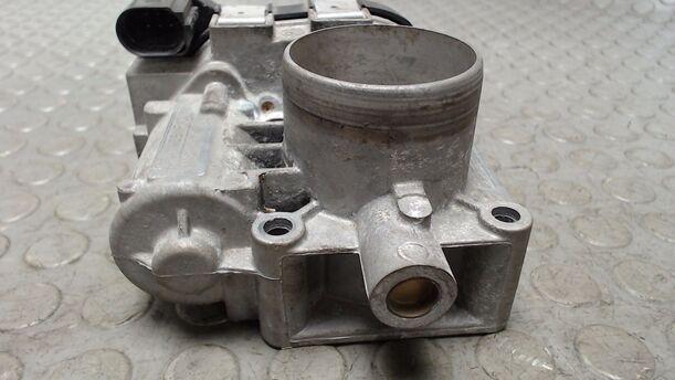Foto: DROSSELKLAPPENSTUTZEN  MAGNETI MARELLI eines Fiat Punto 1.2 8V GL