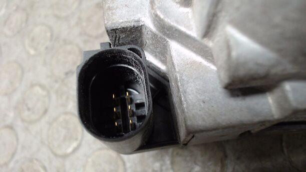 Foto: DROSSELKLAPPENSTUTZEN  MAGNETI MARELLI eines Fiat Punto 1.2 8V GL