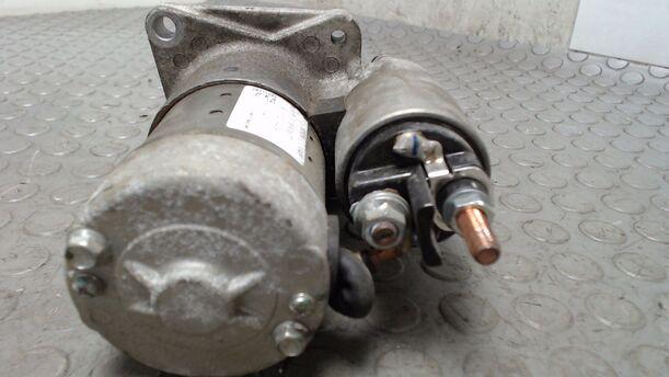 Foto: ANLASSER / STARTER HITACHI eines Fiat Punto 1.2 8V GL
