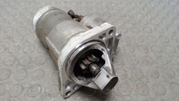 Foto: ANLASSER / STARTER HITACHI eines Fiat Punto 1.2 8V GL