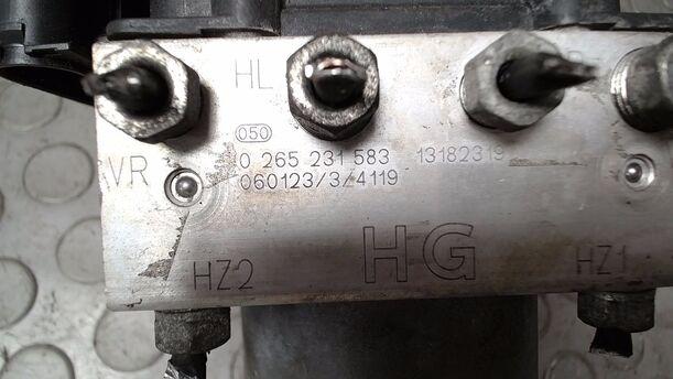 Foto: HAUPTBREMSAGGREGAT ABS eines Opel Meriva 1.6 16V GL