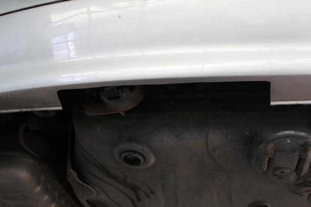 Foto: STOSSFÄNGER / STOßSTANGE HINTEN eines Audi A4 Avant 2.5 TDI GL