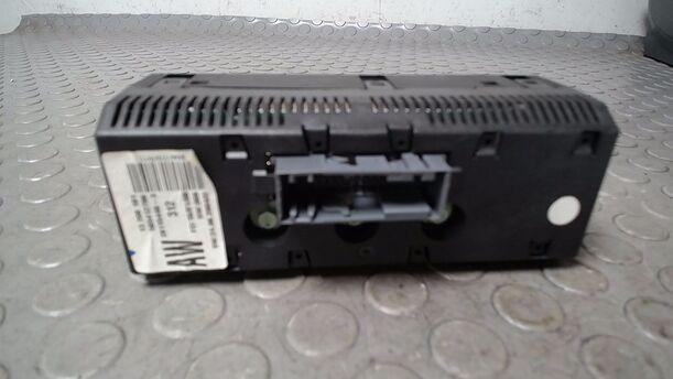 Foto: INFORMATIONSDISPLAY eines Opel Meriva 1.6 16V CS