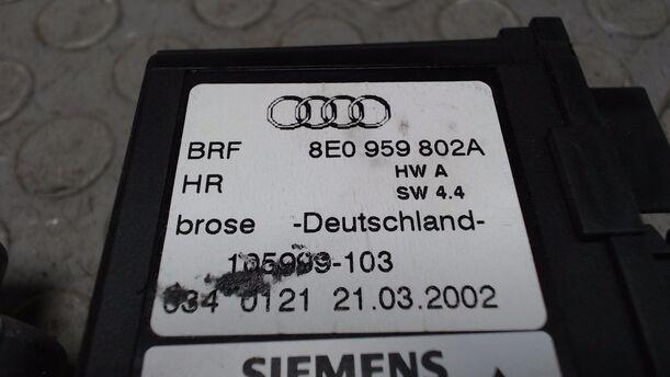 Foto: FENSTERHEBERMOTOR HINTEN RECHTS eines Audi A4 Avant 2.5 TDI CS