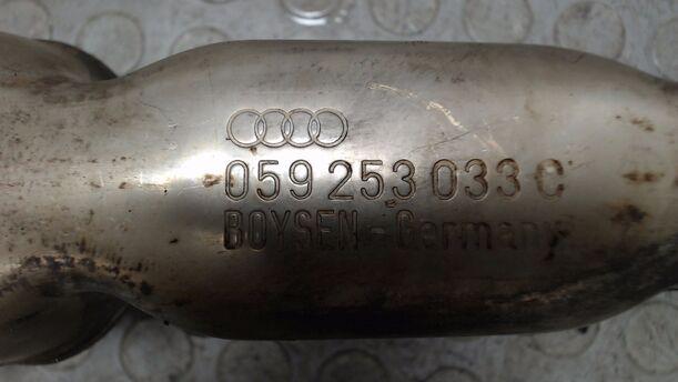 Foto: AUSPUFFKRÜMMER 1 REIHE eines Audi A4 Avant 2.5 TDI