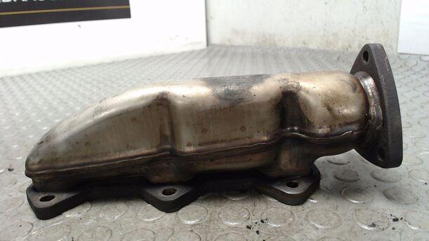Foto: AUSPUFFKRÜMMER 2 REIHE eines Audi A4 Avant 2.5 TDI