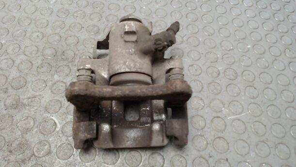 Foto: BREMSSATTEL HINTEN LINKS eines Audi A4 Avant 2.5 TDI 7DC 2H2