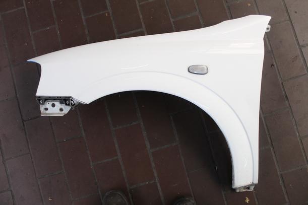 Foto: KOTFLÜGEL LINKS ( LACKIERBEDÜRFTIG ) eines Opel Astra 1.6 7DC 2H2