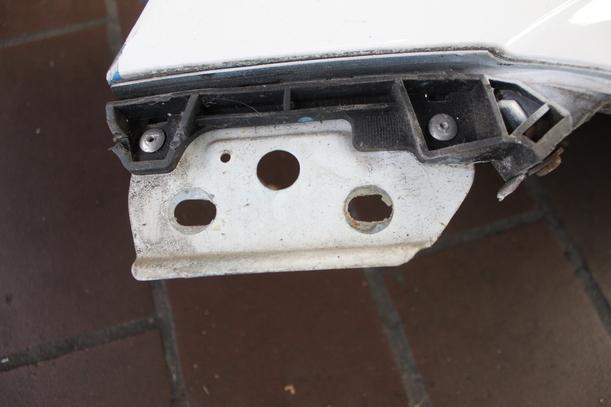 Foto: KOTFLÜGEL LINKS ( LACKIERBEDÜRFTIG ) eines Opel Astra 1.6 7DC 2H2