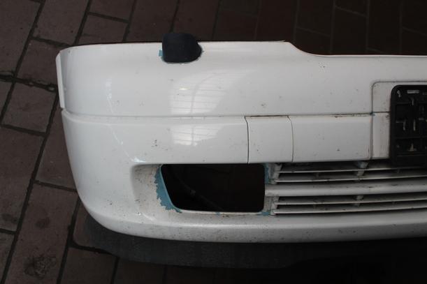Foto: STOSSFÄNGER / STOßSTANGE VORN ( LACKIERBEDÜRFTIG ) eines Opel Astra 1.6 7DC 2H2