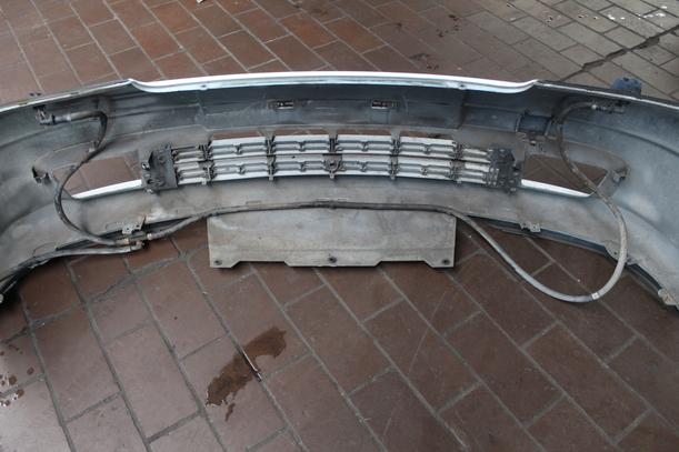 Foto: STOSSFÄNGER / STOßSTANGE VORN ( LACKIERBEDÜRFTIG ) eines Opel Astra 1.6 7DC 2H2