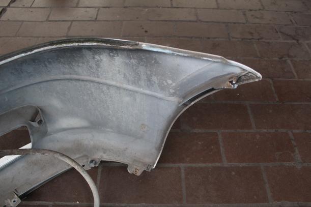 Foto: STOSSFÄNGER / STOßSTANGE VORN ( LACKIERBEDÜRFTIG ) eines Opel Astra 1.6 7DC 2H2
