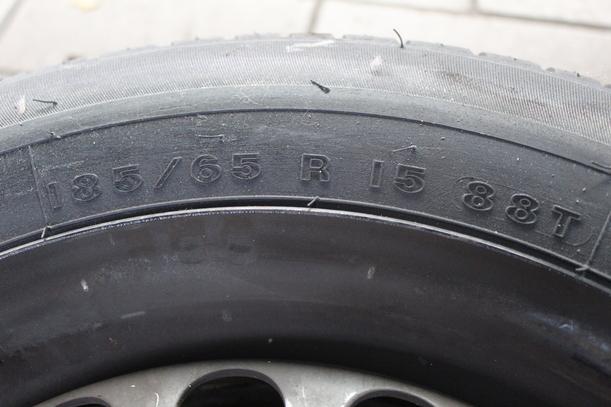 Foto: RESERVERAD / NOTRAD 15 ZOLL eines Opel Astra 1.6 7DC 2H2