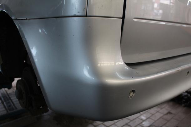 Foto: STOSSFÄNGER/ STOßSTANGE HINTEN eines Mercedes-Benz Vaneo CDI 1.7 GL