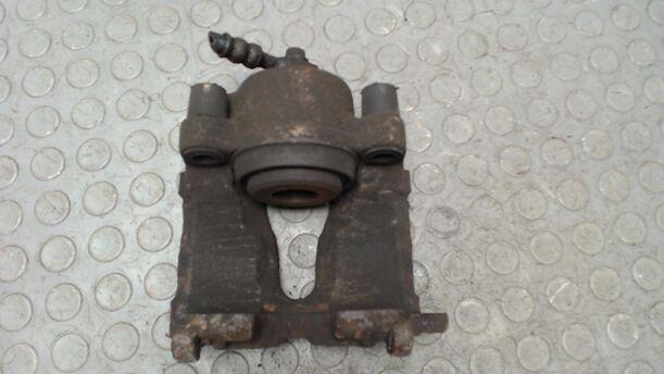 Foto: BREMSSATTEL VORN LINKS eines Opel Astra 1.6 GL