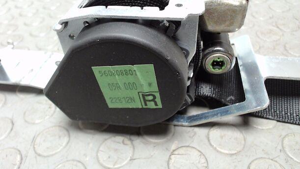 Foto: SICHERHEITSGURT VORN RECHTS eines Opel Agila 1.2 16 V