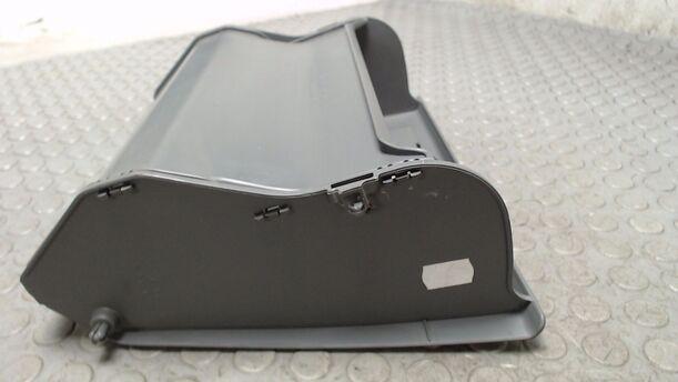 Foto: HANDSCHUHFACH eines Opel Agila 1.2 16 V