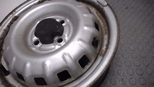 Foto: STAHLFELGE 5X14 ET45 eines Daihatsu Gran Move