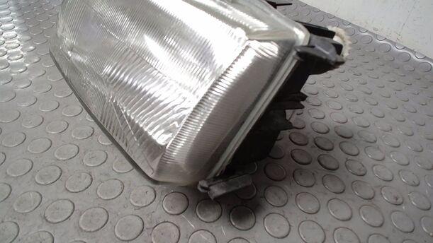 Foto: SCHEINWERFER LINKS ( ZUBEHÖR/ VARIANT ) eines VW Polo Classic 75