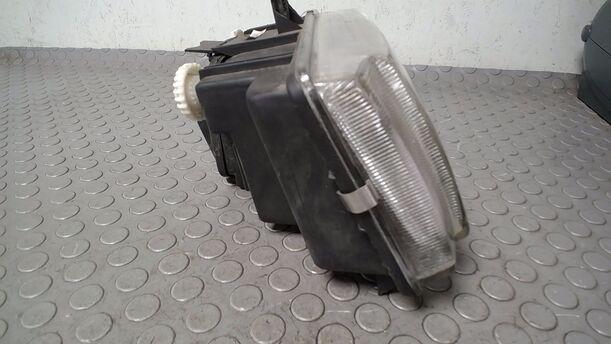 Foto: SCHEINWERFER LINKS ( ZUBEHÖR/ VARIANT ) eines VW Polo Classic 75