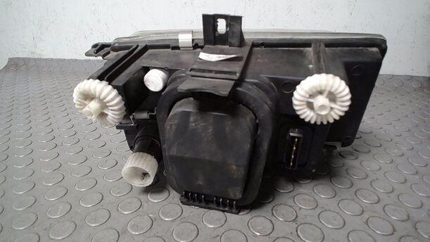 Foto: SCHEINWERFER LINKS ( ZUBEHÖR/ VARIANT ) eines VW Polo Classic 75