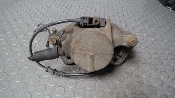 Foto: BREMSSATTEL VORN RECHTS eines Mercedes-Benz Vaneo CDI 1.7