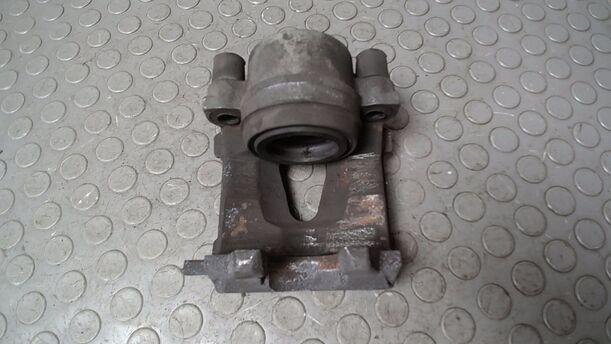 Foto: BREMSSATTEL VORN LINKS eines Skoda Octavia Combi 1.6 TDI