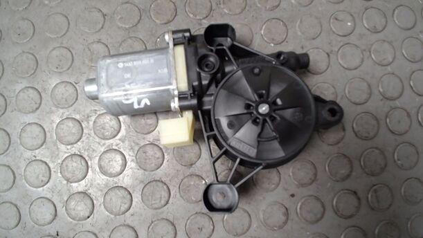 Foto: FENSTERHEBERMOTOR VORN LINKS eines Skoda Octavia Combi 1.6 TDI GL