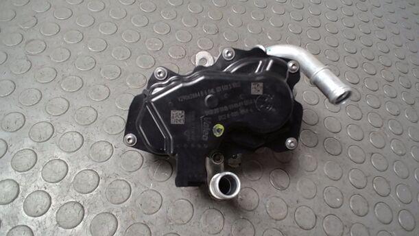 Foto: ABGASRÜCKFÜHRUNGSVENTIL eines Skoda Octavia Combi 1.6 TDI GL