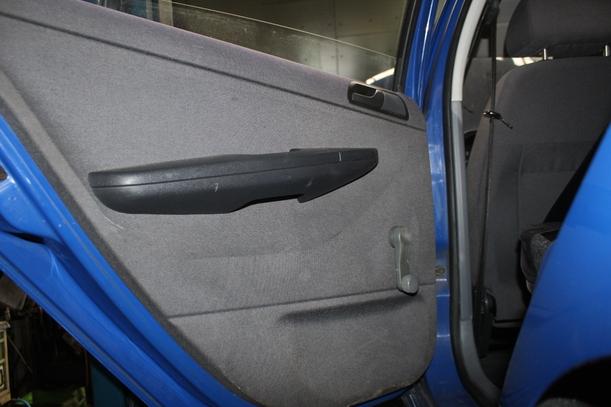 Foto: TÜR HINTEN LINKS eines Skoda Fabia 1.4 Edition