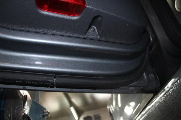 Foto: TÜR HINTEN LINKS eines VW Golf 1.9 TDI GL