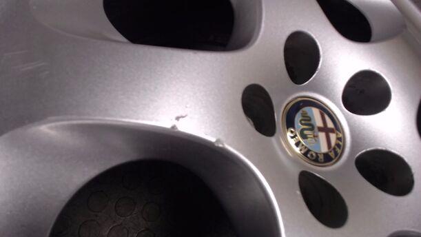 Foto: ALUFELGE 6,5X16 ET41,5 eines Alfa Romeo GT 1.9 JTD M-Jet