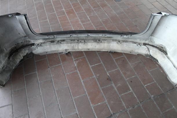 Foto: STOSSFÄNGER / STOSSSTANGE HINTEN eines Opel Signum 1.9 CDTI GL