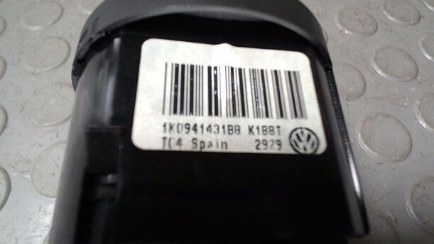 Foto: LICHTSCHALTER eines VW Golf 1.4 Saphir