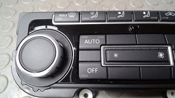 Foto: HEIZUNGSBETÄTIGUNG eines VW Golf 1.4 Saphir