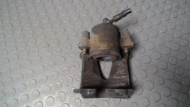 Foto: BREMSSATTEL VORN RECHTS eines VW Golf 1.4 GLX