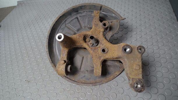 Foto: ACHSSCHENKEL HINTEN LINKS eines VW Golf 1.4 GLX