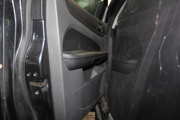 Foto: TÜR VORN LINKS ( TURNIER/ VOR FACELIFT ) eines Ford Focus Turnier 1.6 16V Edition