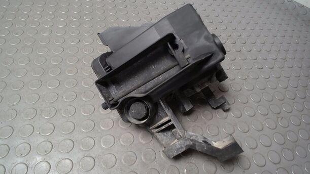 Foto: NEBELSCHEINWERFER RECHTS ( VOR FACELIFT ) eines Opel Zafira 1.9 CDTI