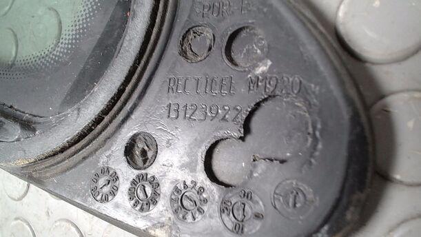 Foto: DREIECKSFENSTER/ SEITENSCHEIBE VORN LINKS eines Opel Zafira 1.9 CDTI