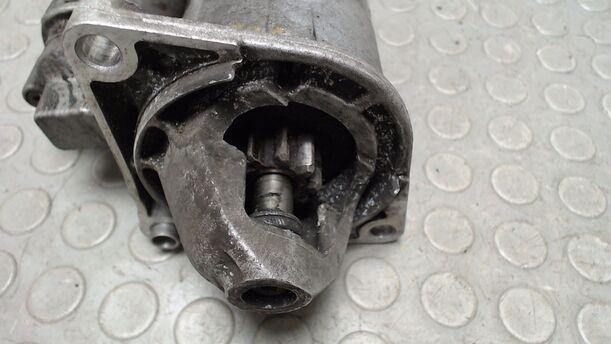Foto: ANLASSER / STARTER eines Alfa Romeo GT 1.9 JTD M-Jet
