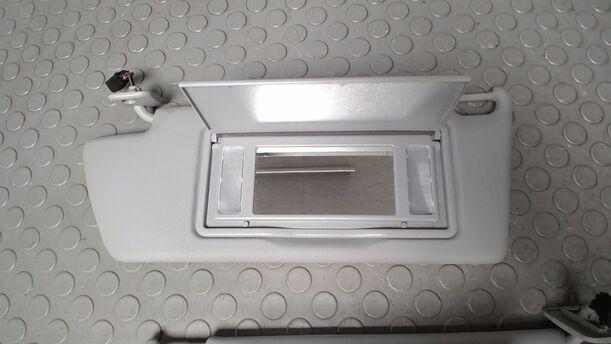 Foto: SONNENBLENDEN eines Opel Zafira 1.9 CDTI