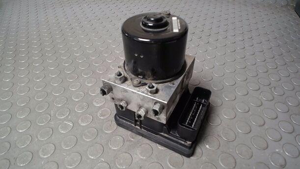 Foto: HAUPTBREMSAGGREGAT ABS eines Opel Zafira 1.9 CDTI